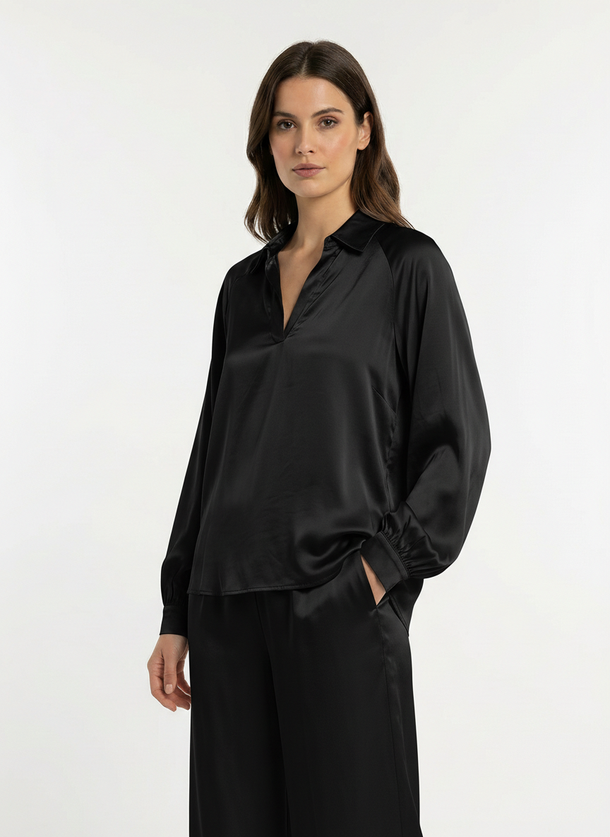 Camicia fluida con colletto morbido e maniche ampie