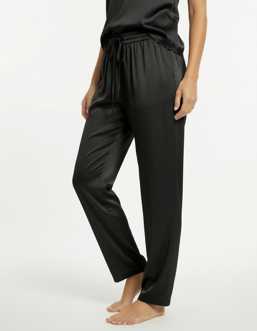 Pantalone dritto in satin fluido con vita elasticata