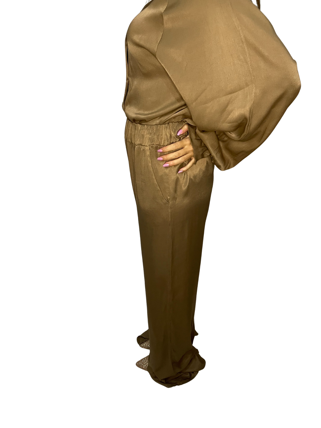 Pantalone palazzo in satin lucente con vita liscia