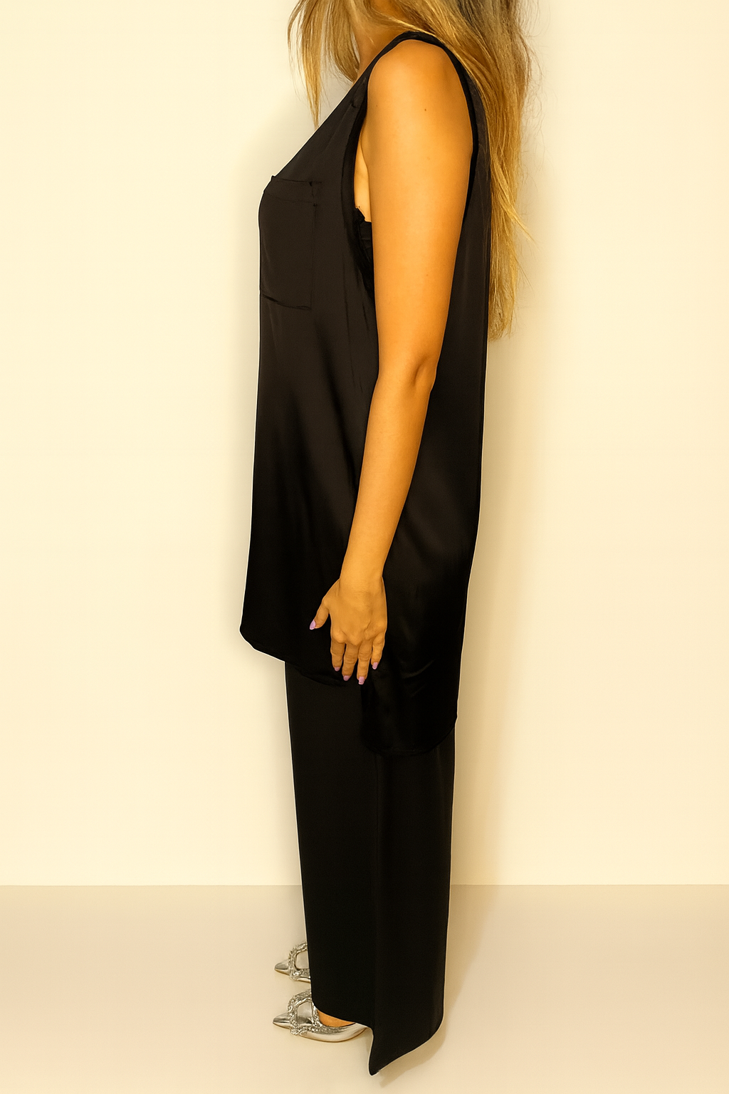 Canotta lunga con taschino