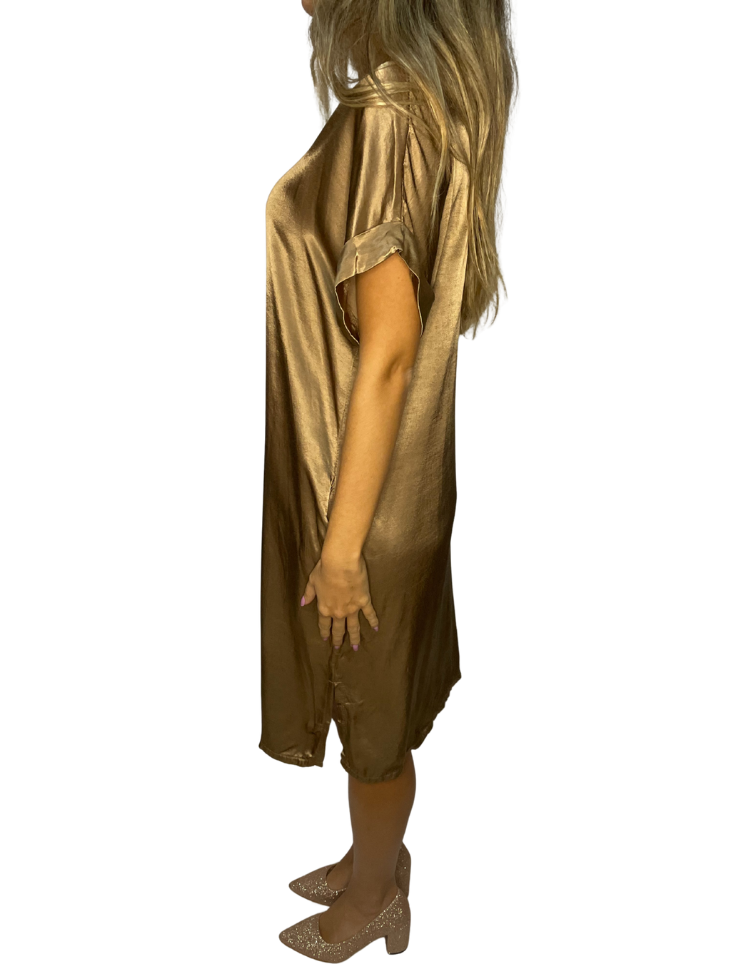 Tunica lunga satin con scollo ampio e manica risvolto