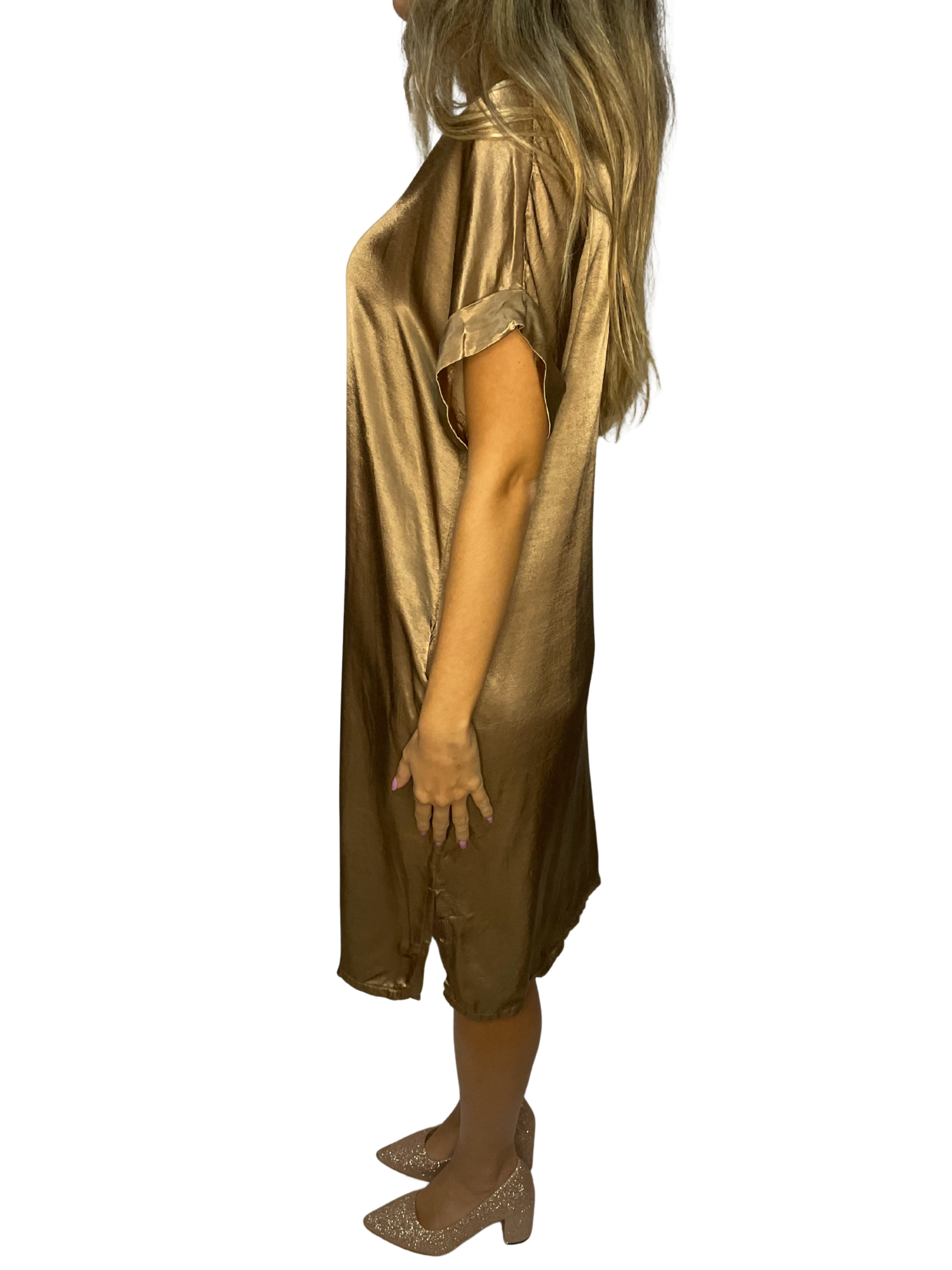 Tunica lunga satin con scollo ampio e manica risvolto