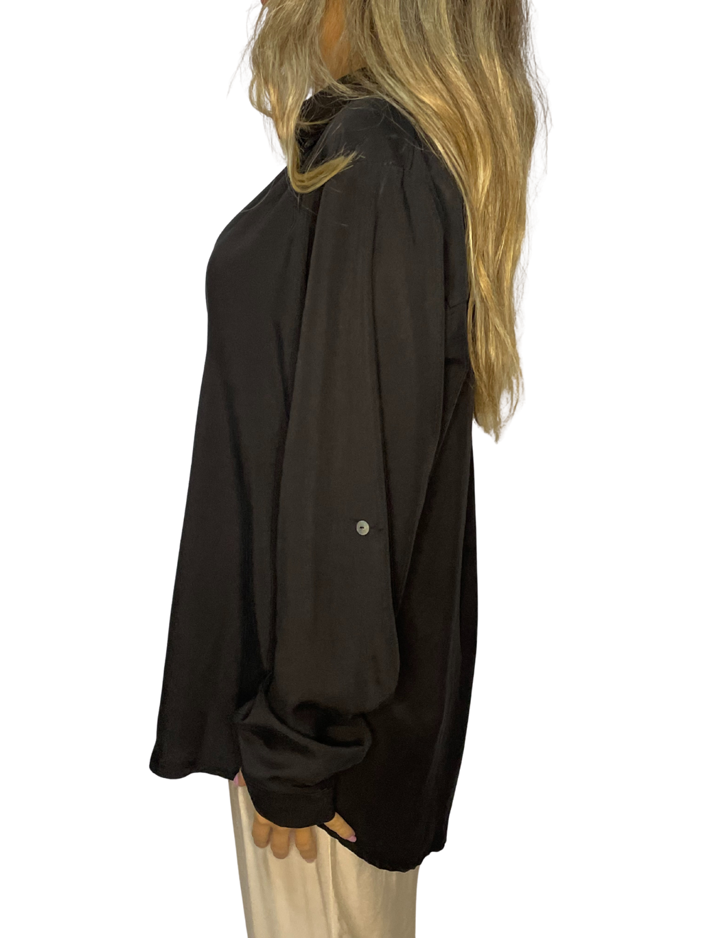 Camicia in satin fluido con colletto classico