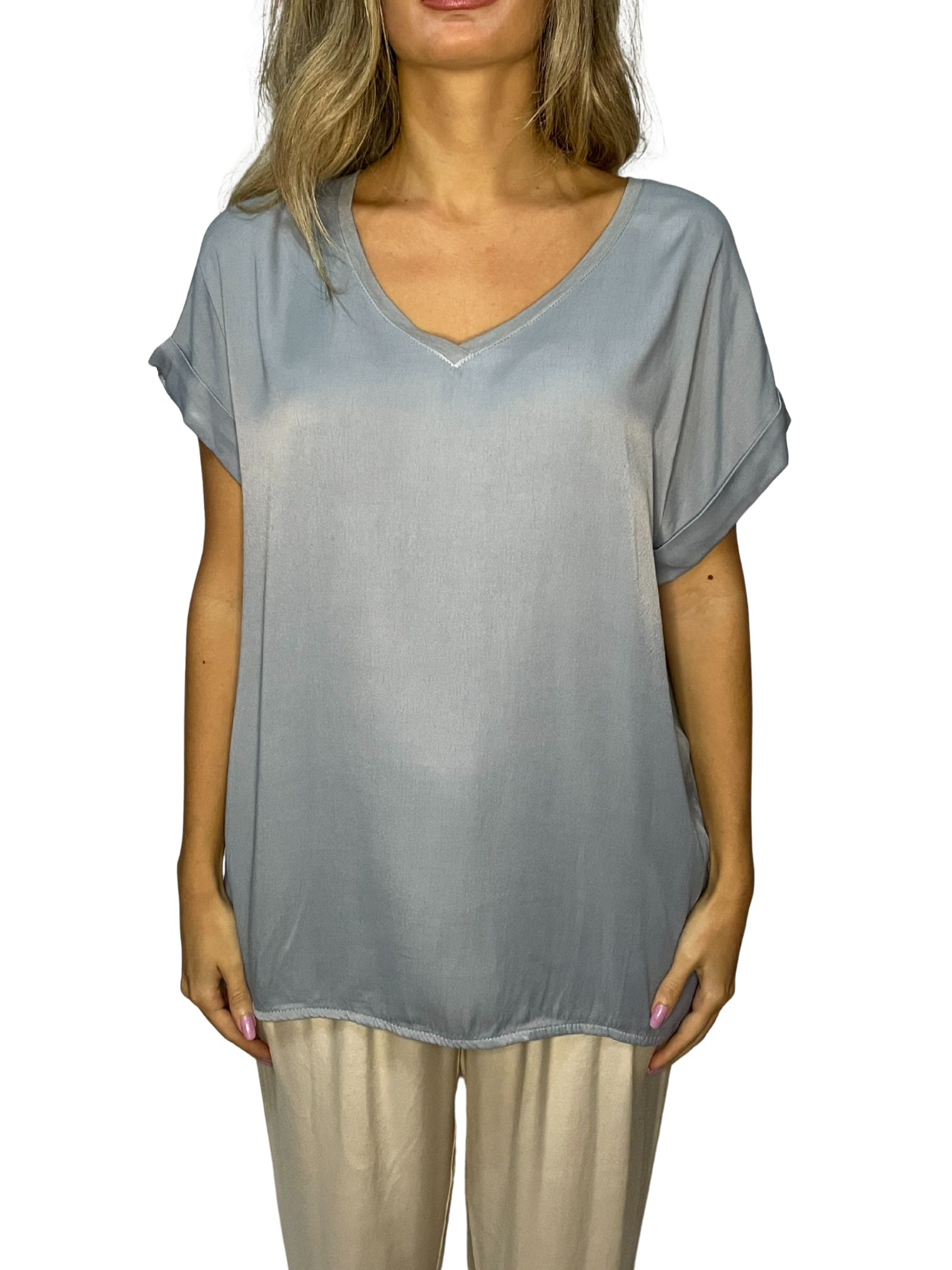 Maglia fluida mix satin-jersey con scollo a V e fondo asimmetrico