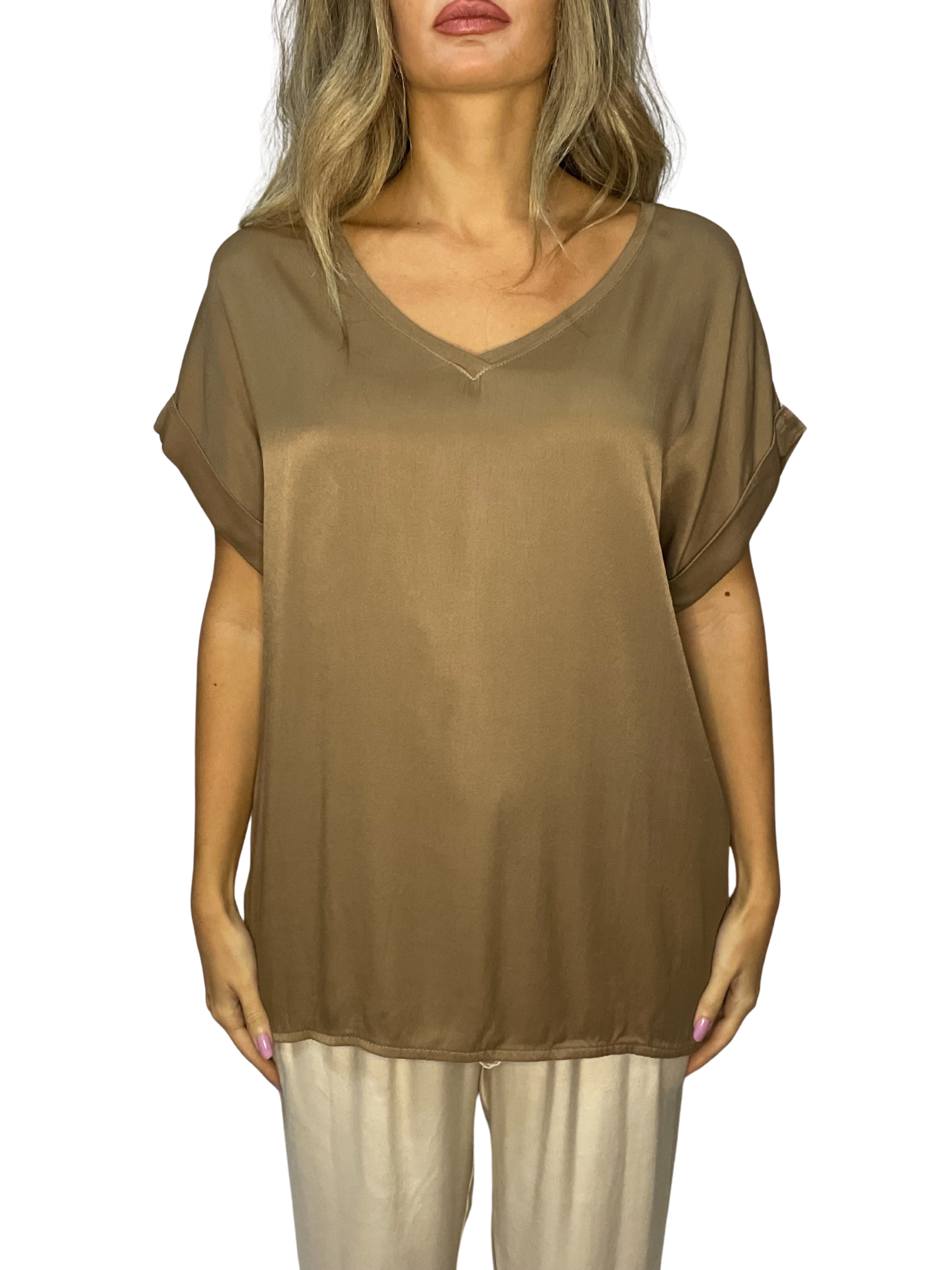 Maglia fluida mix satin-jersey con scollo a V e fondo asimmetrico