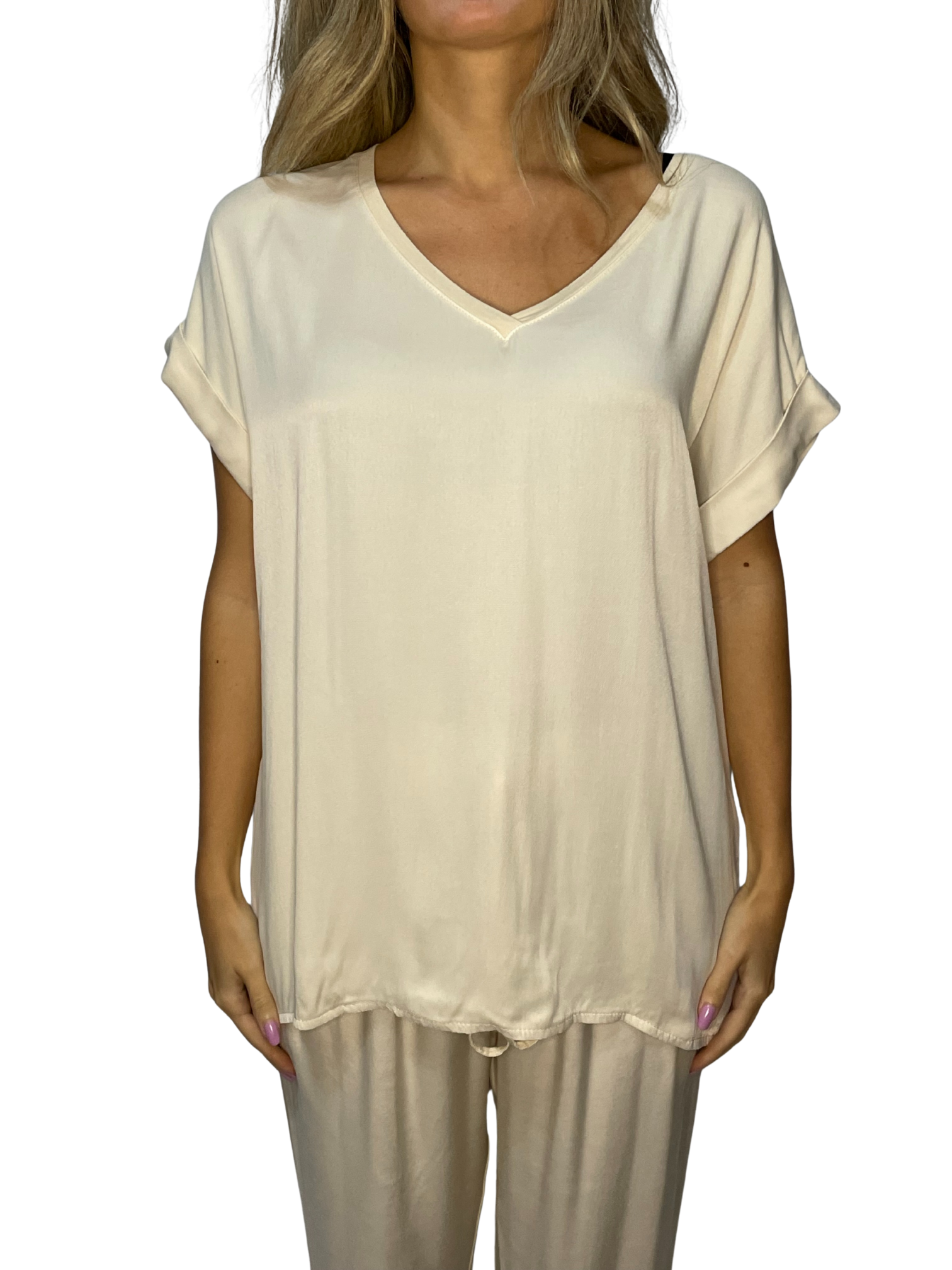 Maglia fluida mix satin-jersey con scollo a V e fondo asimmetrico