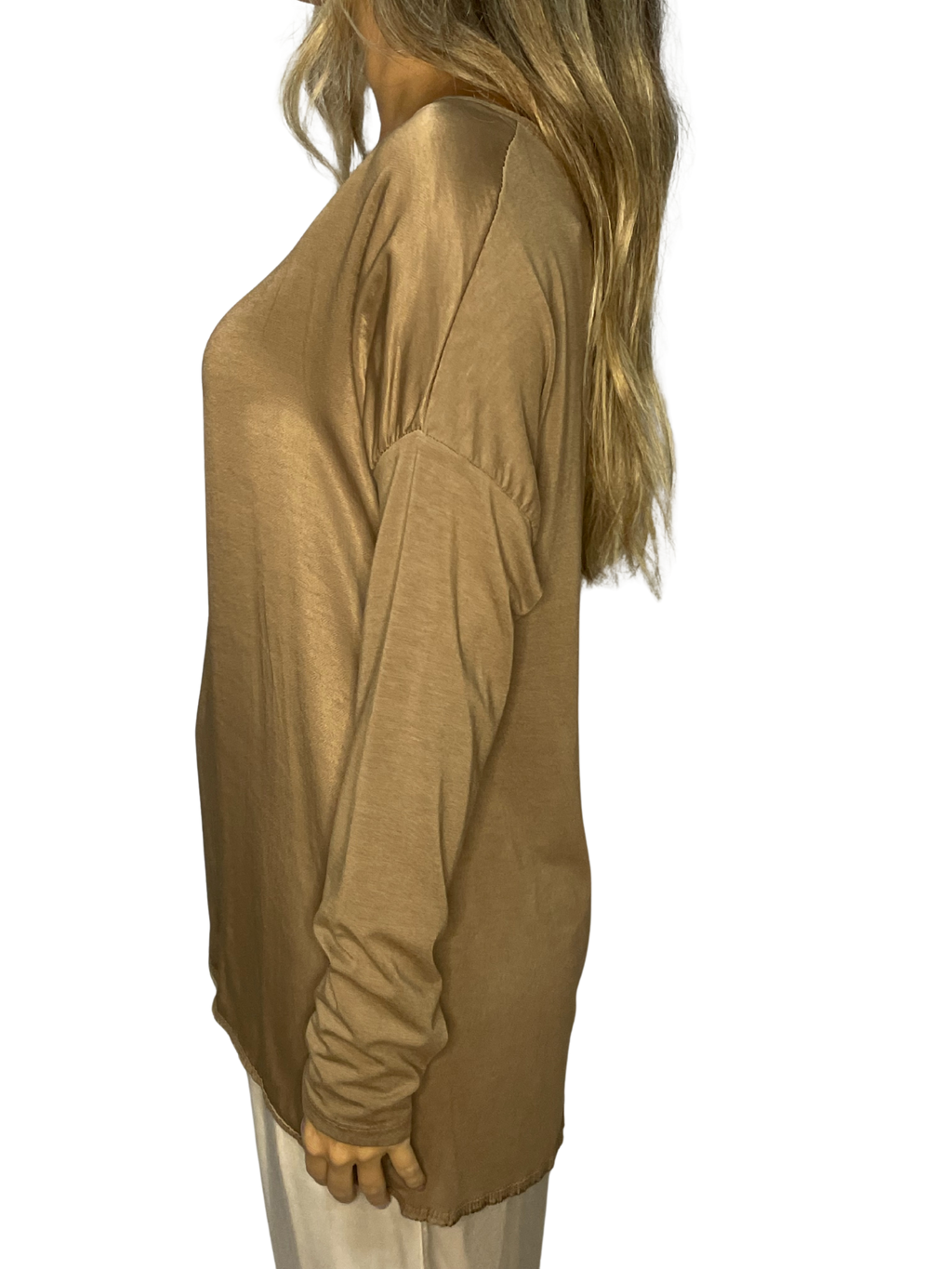 Maglia fluida effetto satin con maniche lunghe