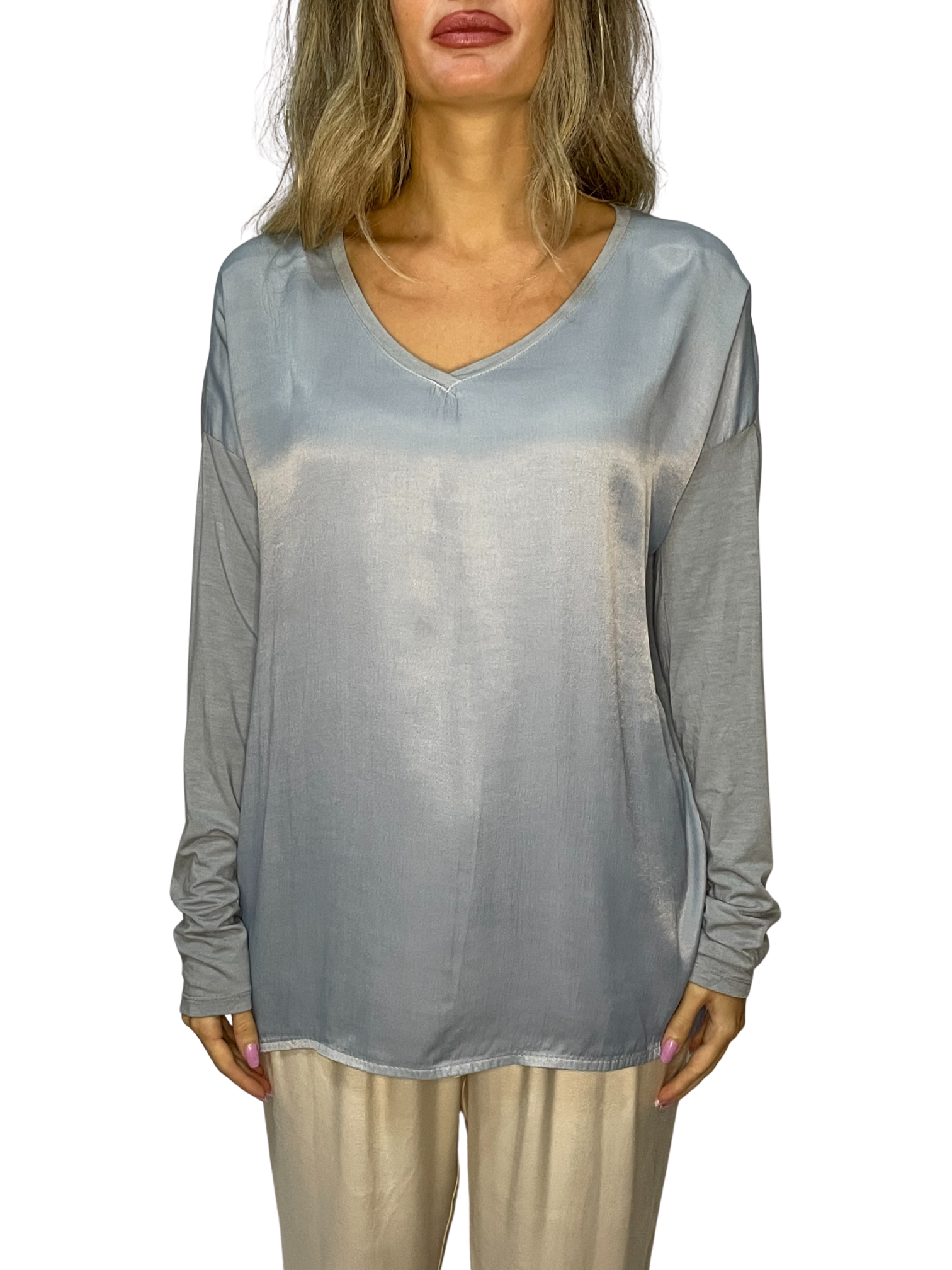 Maglia fluida effetto satin con maniche lunghe