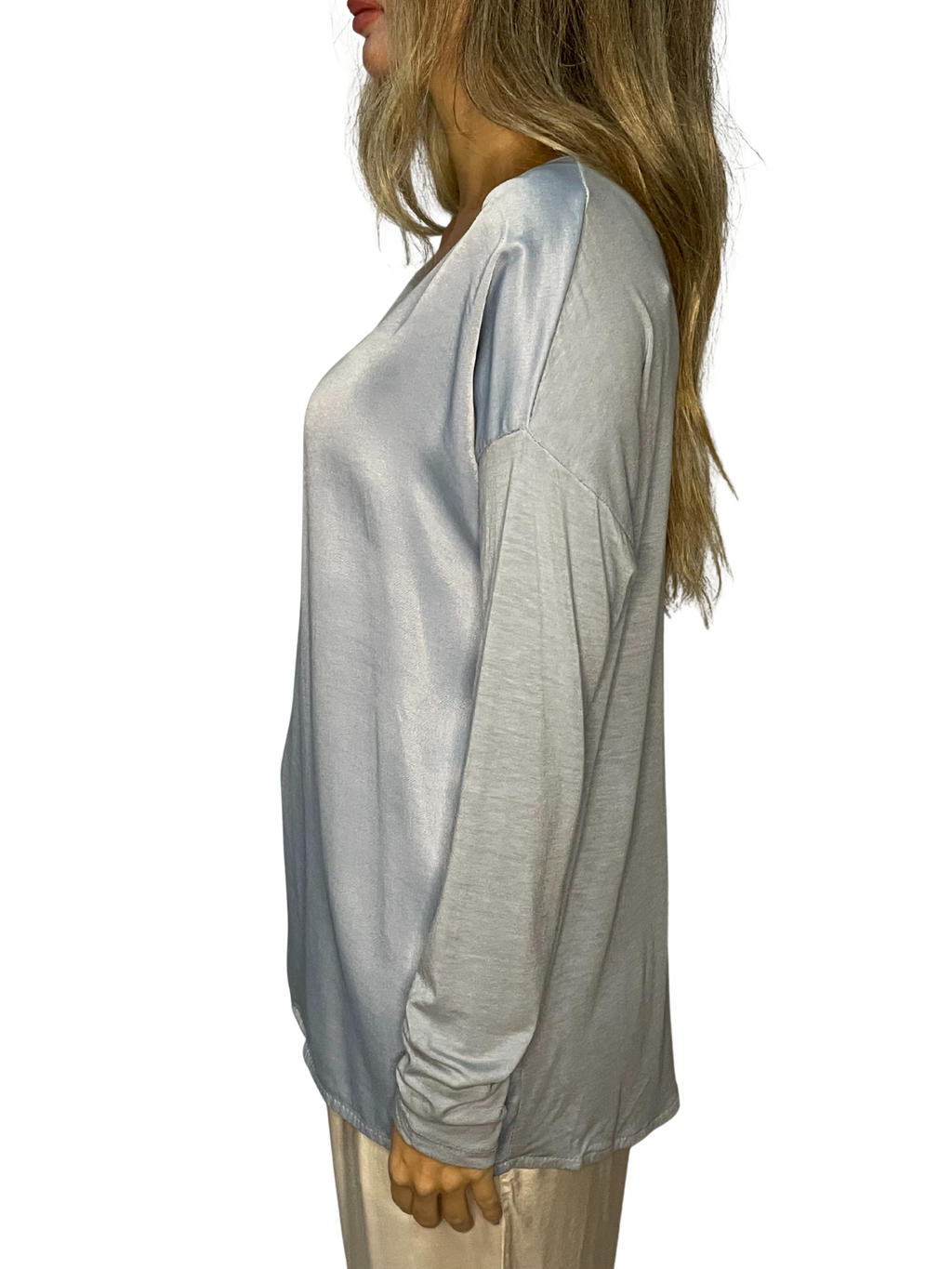 Maglia fluida effetto satin con maniche lunghe