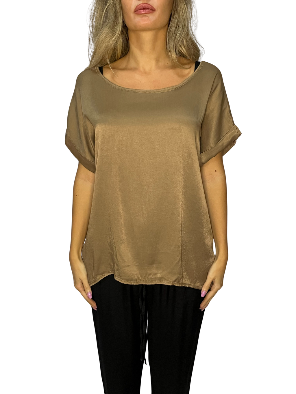 T-shirt fluida con manica a risvolto e scollo ampio