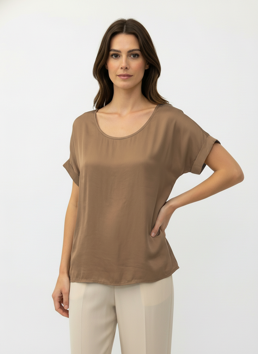 Blusa Sahara effetto seta con scollo a barchetta