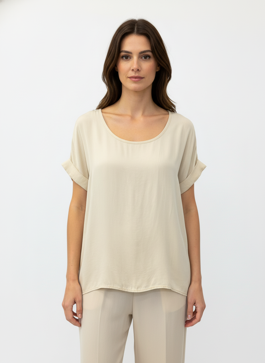 Blusa Sahara effetto seta con scollo a barchetta