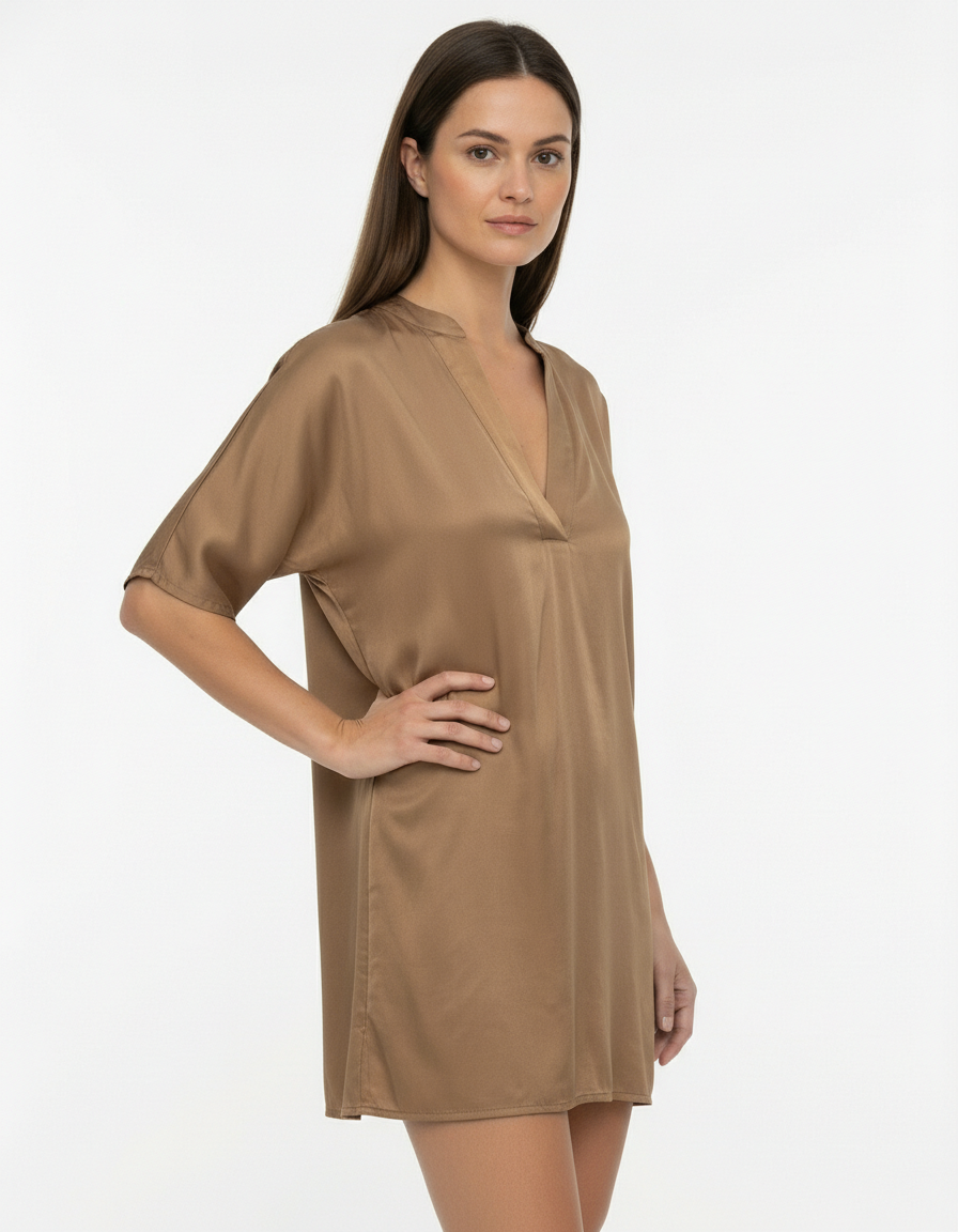 Tunica lunga satin con collo alla coreana e scollo a V