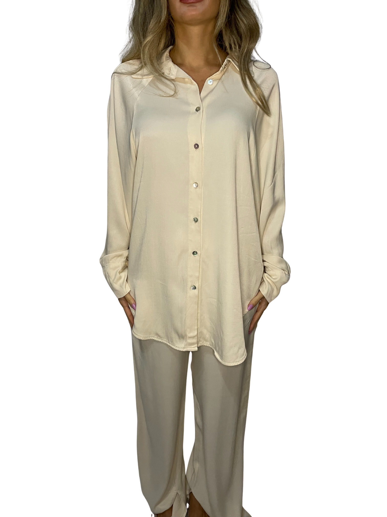 Camicia fluida effetto seta con colletto classico