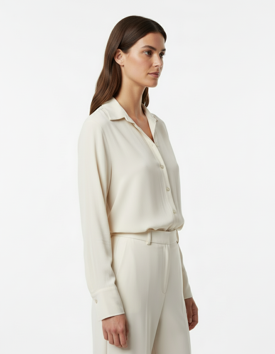 Camicia fluida effetto seta con colletto classico