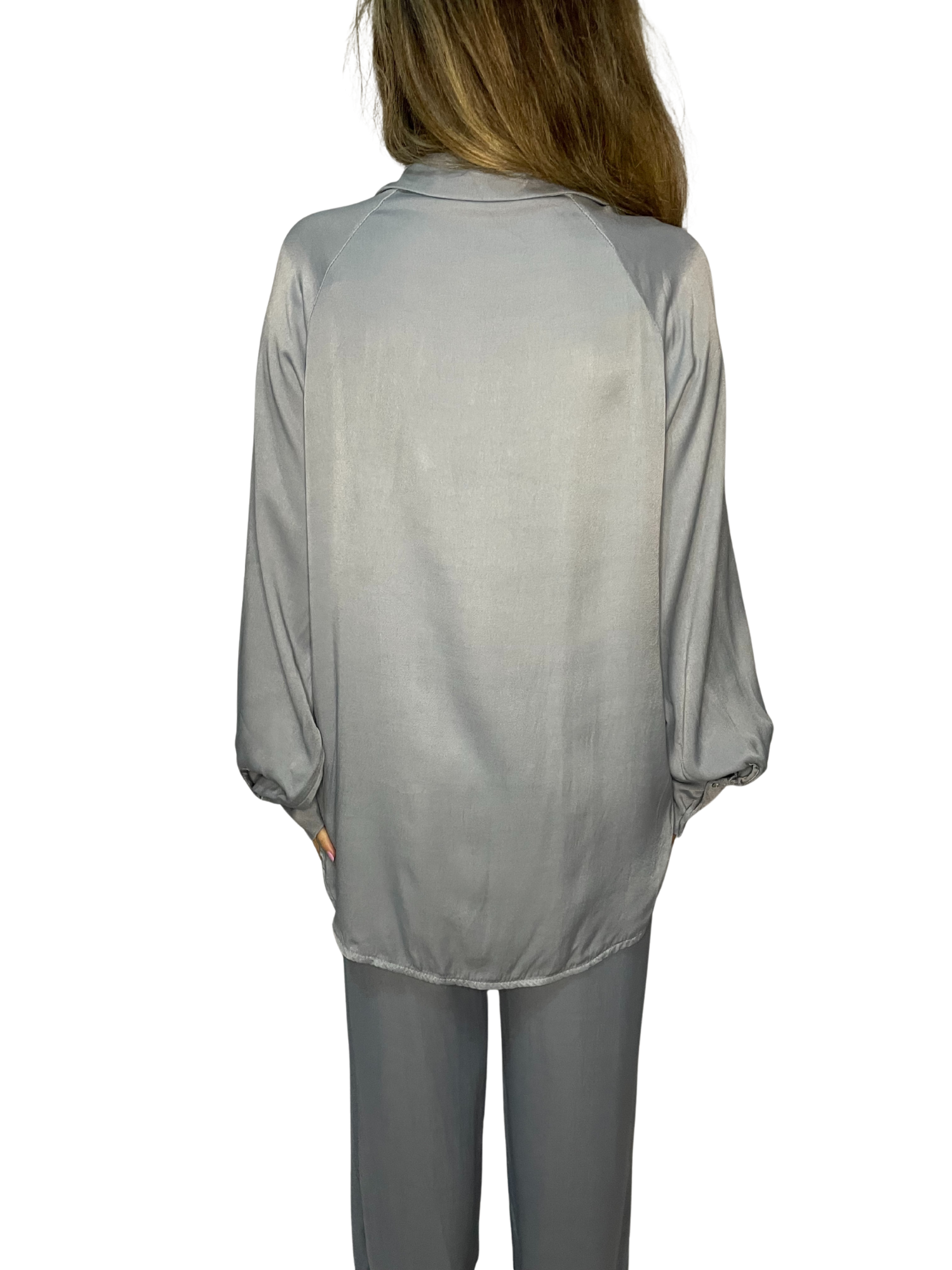 Camicia fluida effetto seta con colletto classico