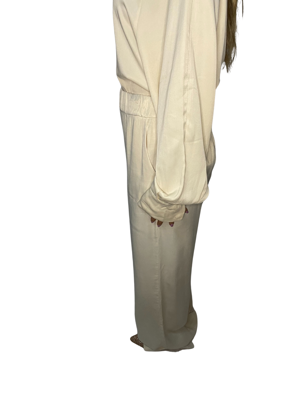 Pantalone palazzo in satin lucente con vita liscia